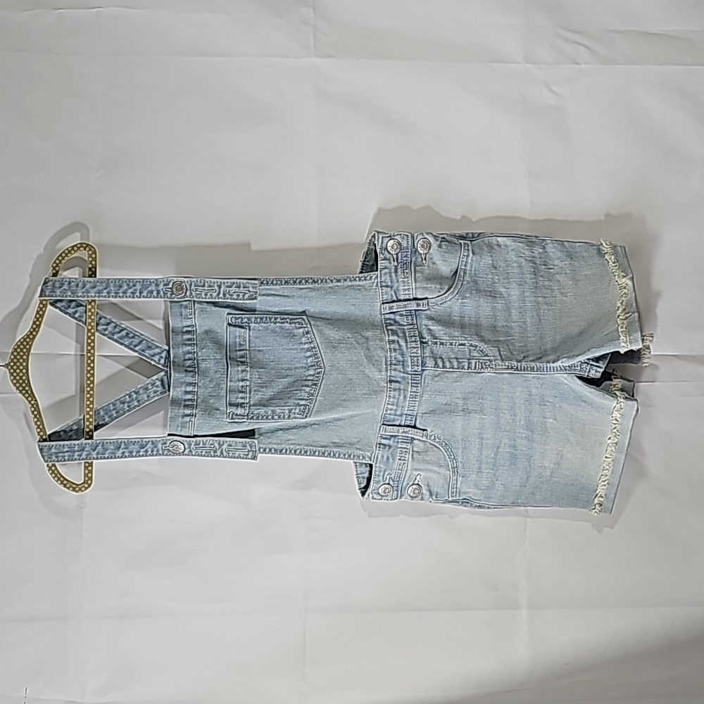 Cat & Jack  Jean Shorts Overalls